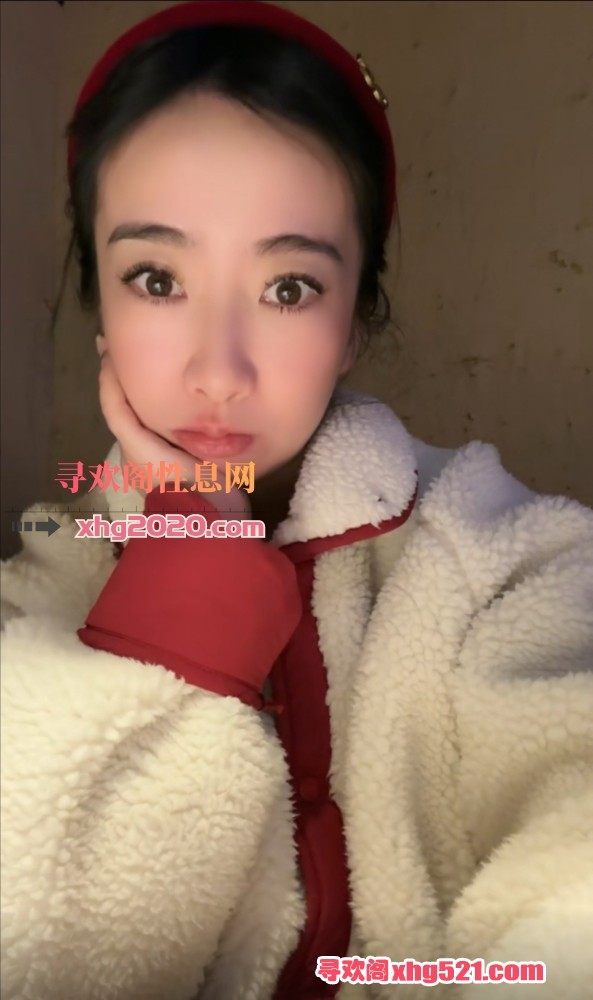 145035jn48aoa9r4svs1zn.jpg