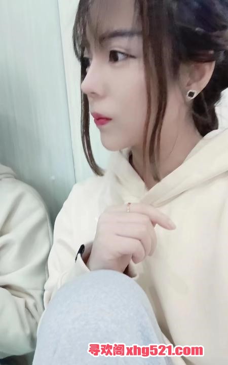 dff3fd8e-a133-450b-b7ae-8dd332d44442.jpg