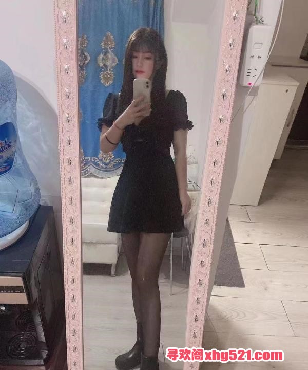 6ee71b24-db28-4b0b-8b97-e022b0d46e98.jpg