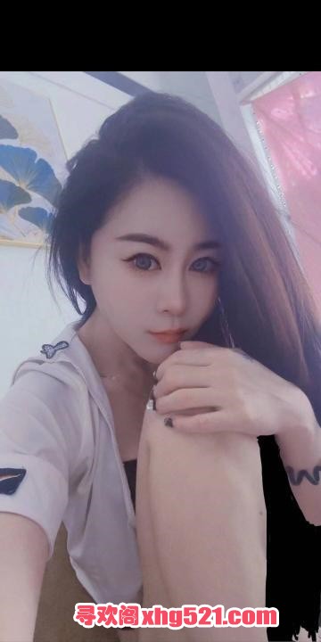 e2ebfef7-e153-46c6-bd9c-d25dbf52c4ca.jpg