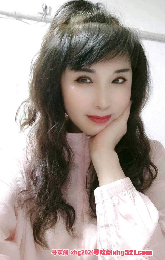 023503hy8sg8pjsj18fz91.jpg