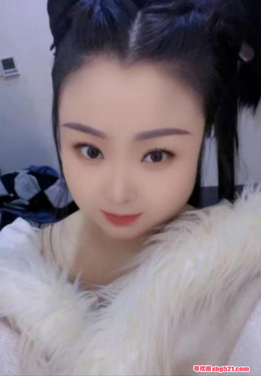 043725yy9gk90vjsgzsgyk.jpg