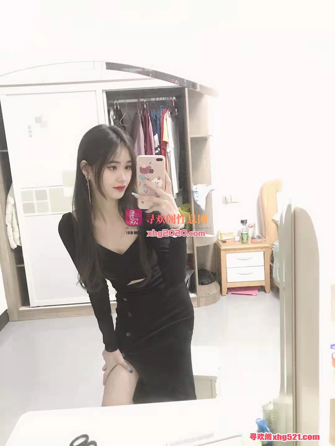 235651ly64f0k4fdfuf70l.jpg