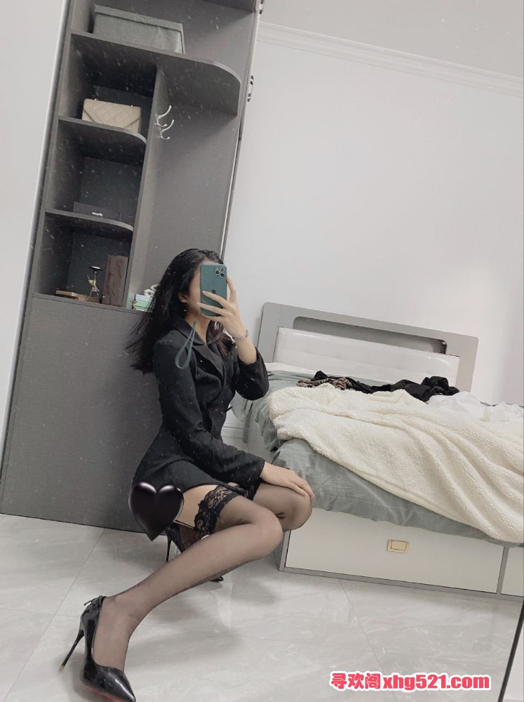 153742ybs0z3530au0sn2l.jpg