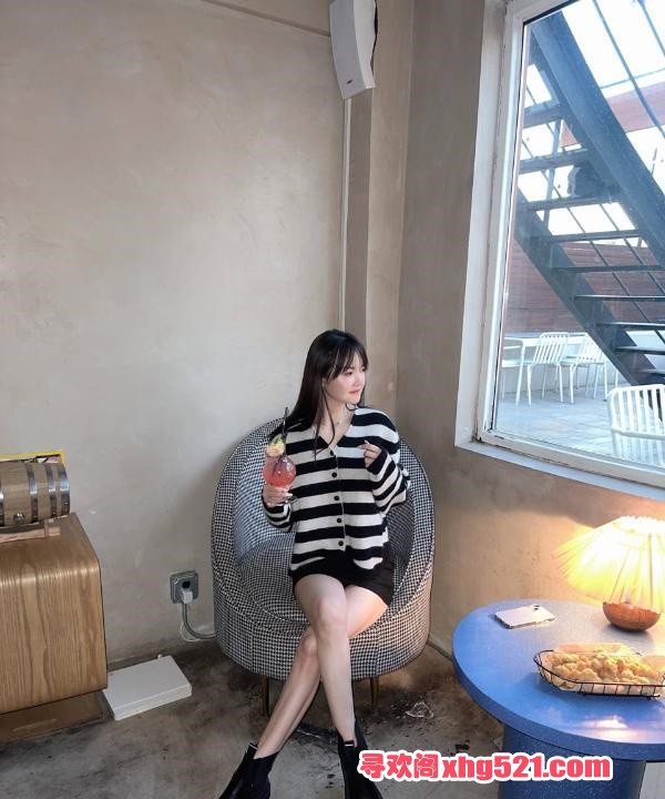 f4aa220b-e749-46d3-b277-4f628fce1370.jpg