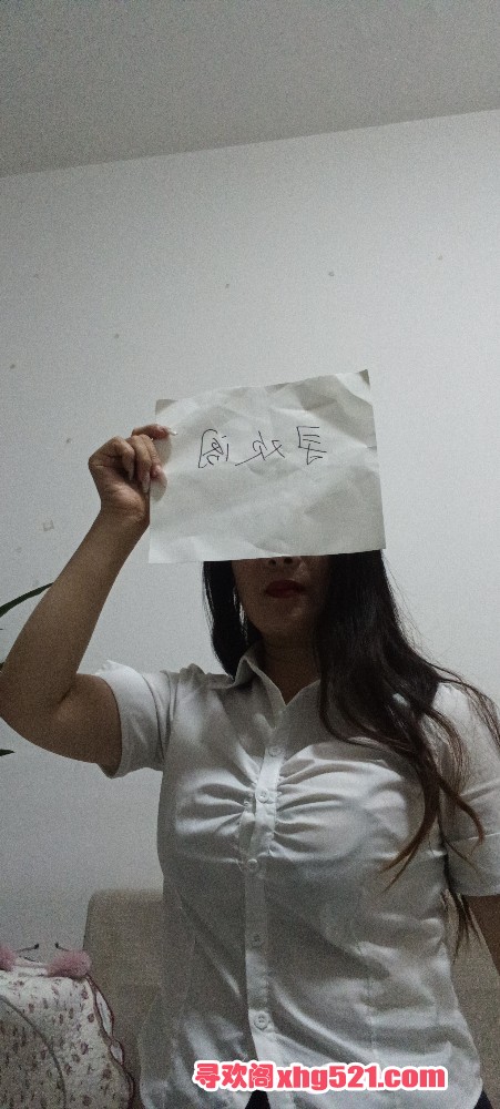 214828j4lomooaoklp9exo.jpg