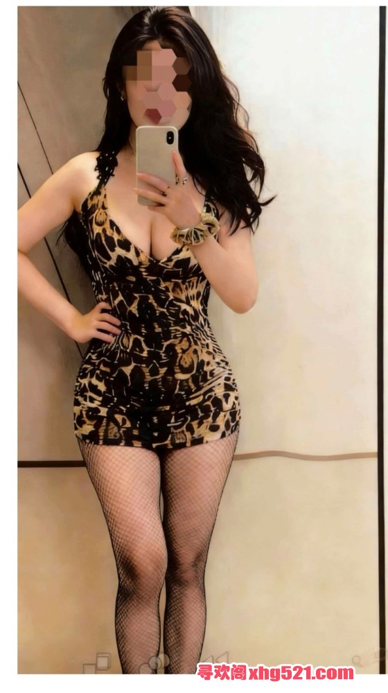 142118d0bphnqmsiobyops.jpg