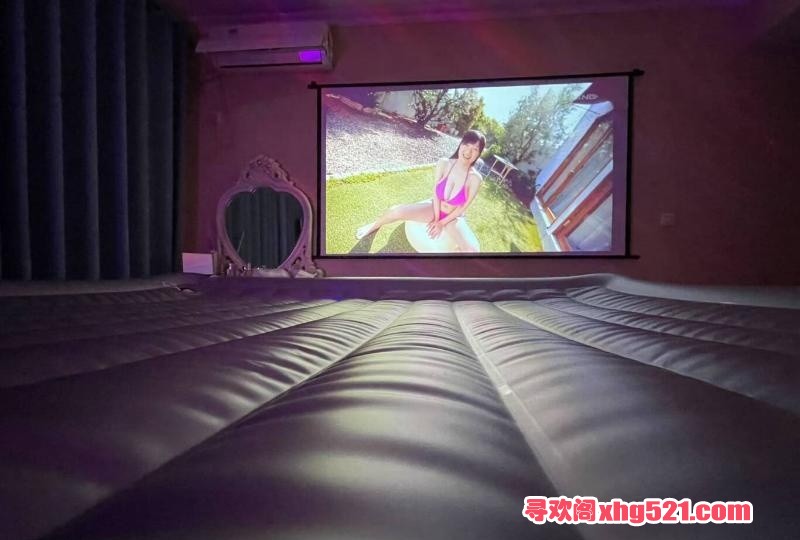 c7b835f0-71b4-439e-8170-c7e27e9185d9.jpg