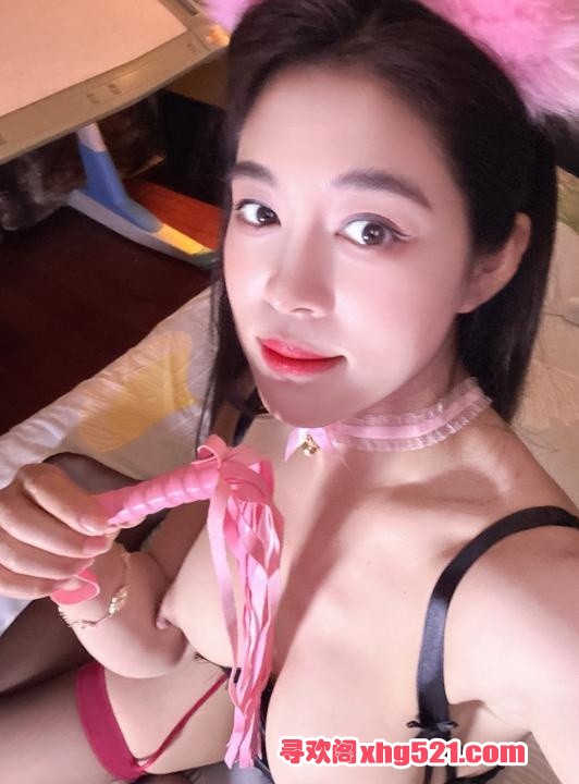 48b74df6-0e10-4526-a199-0c453de51cf5.jpg