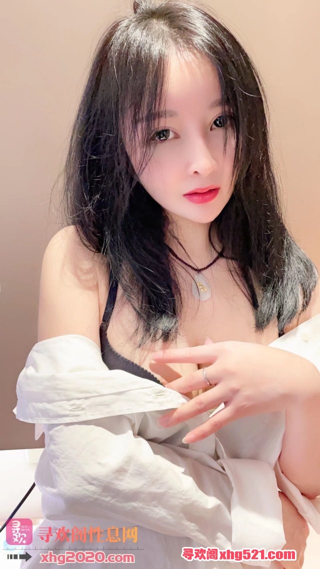 232048h5ueu7mzu23qmbom.jpg