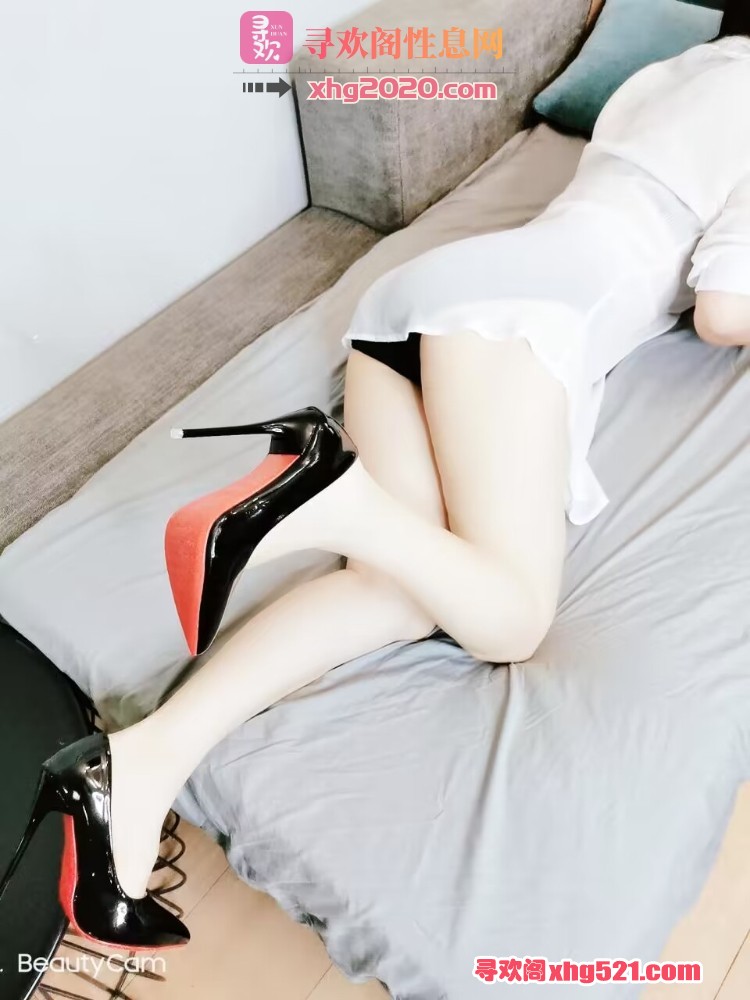 114518aiheves7j05izhx0.jpg