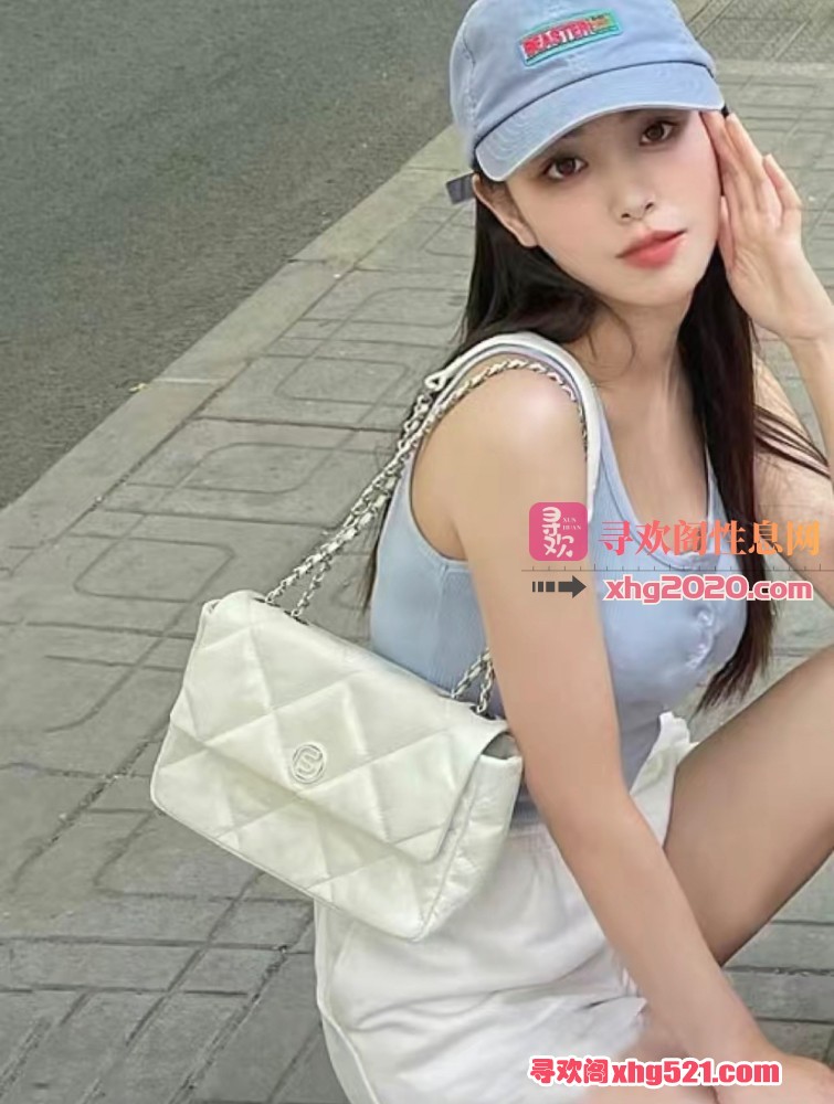 230635me77t8e0866s7edq.jpeg