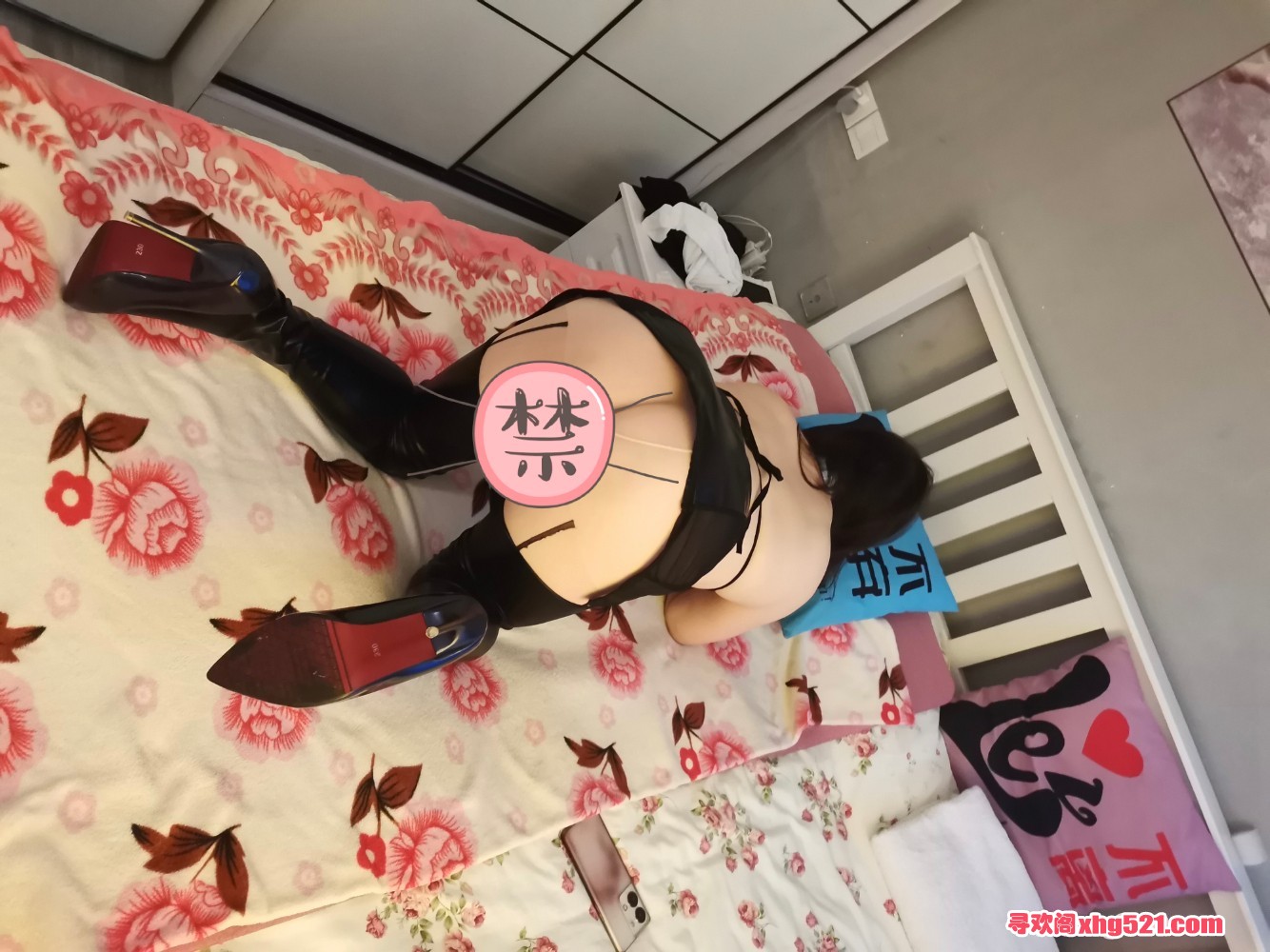 104303n5nliwg8l9ibwiq8.jpg