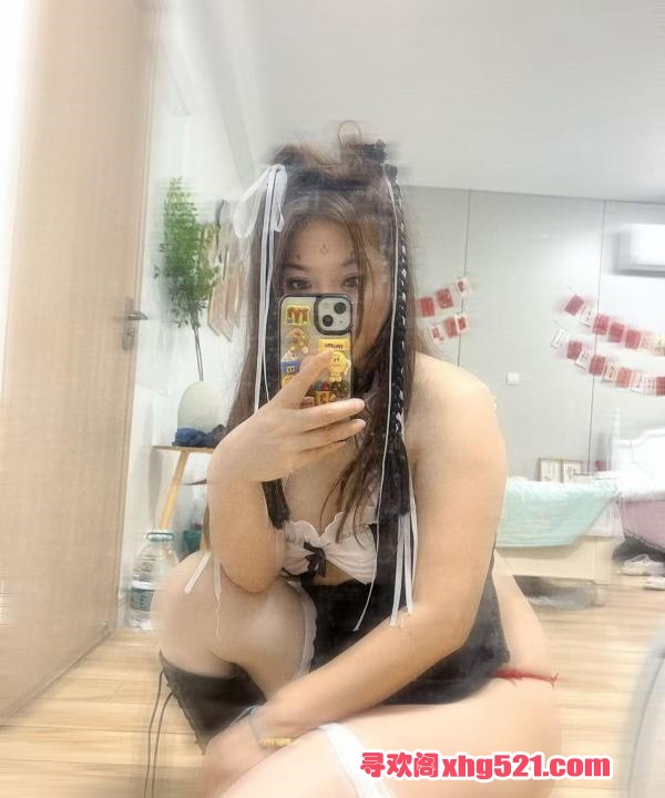 2031c4cc-03f7-4414-ab82-fb256da6483a.jpg