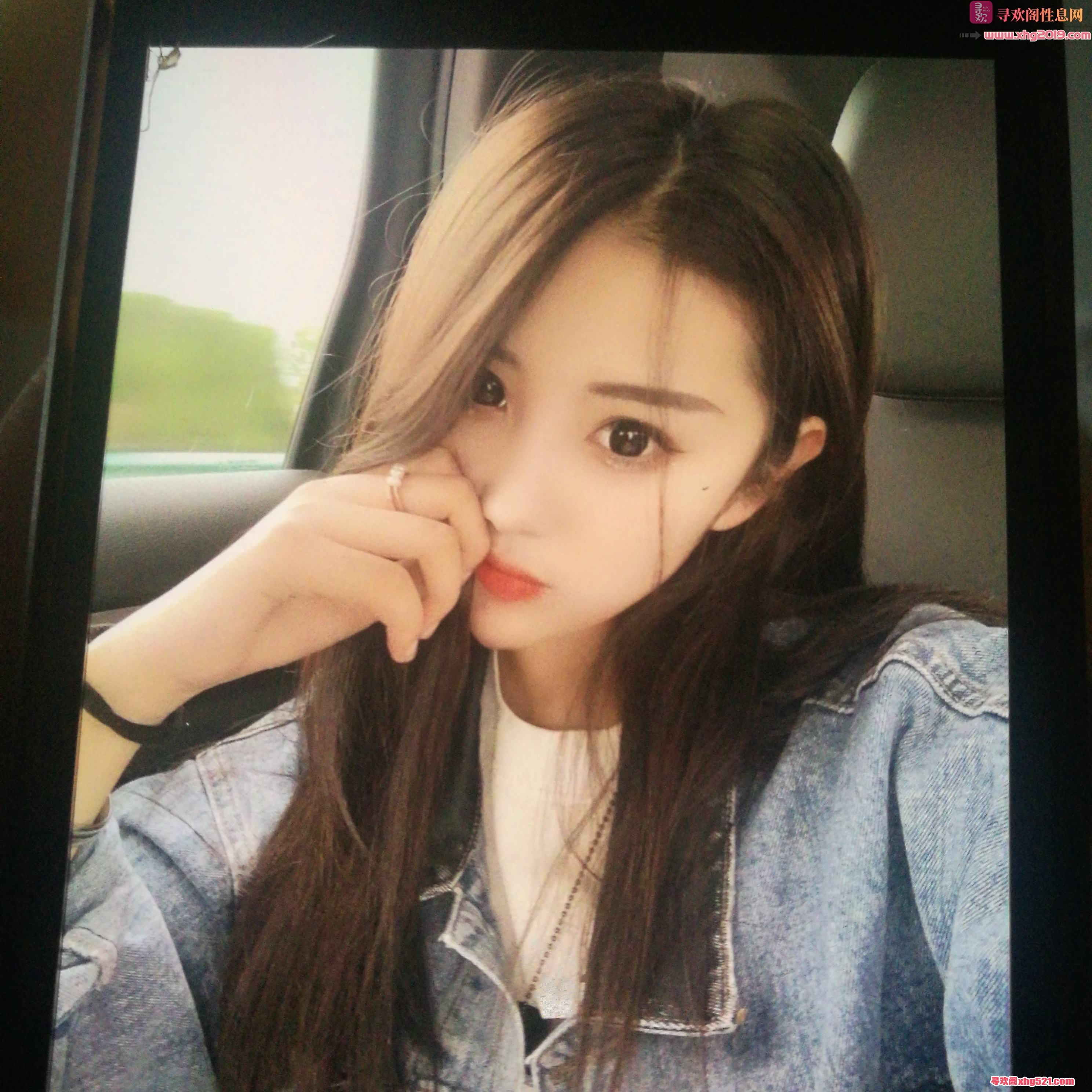 215910poevfztvmbqetino.jpg