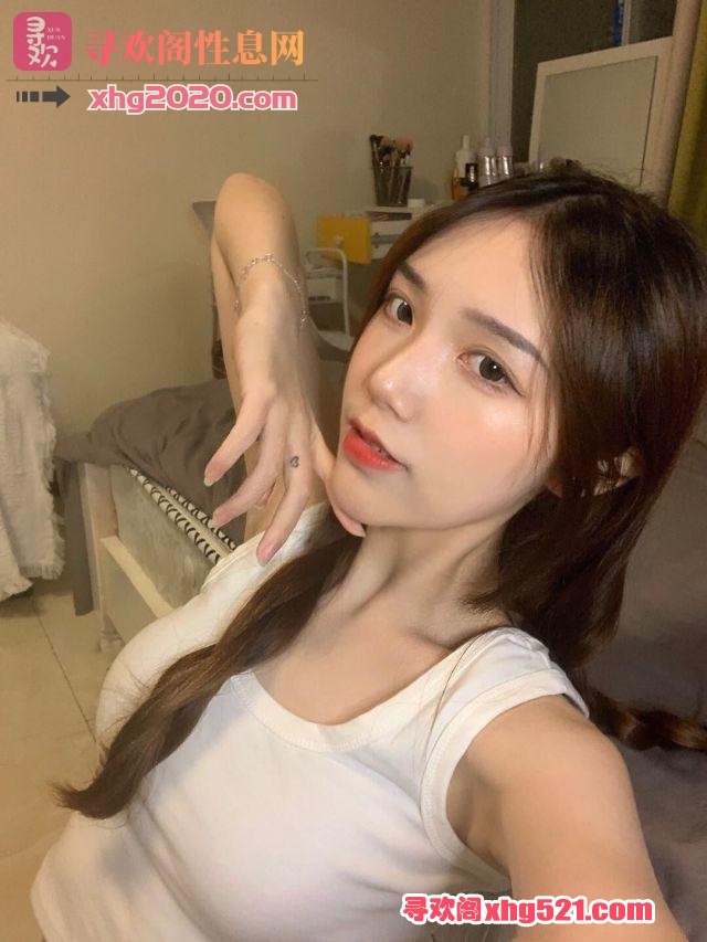151921a1q9yyczyiiiv41y.jpg