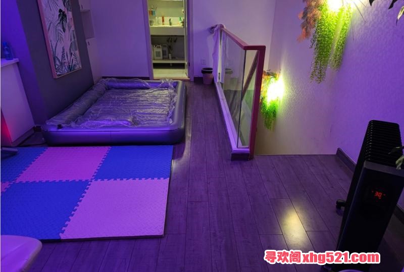 d19d40fc-5c81-491c-aacf-1ba5f033659a.jpg
