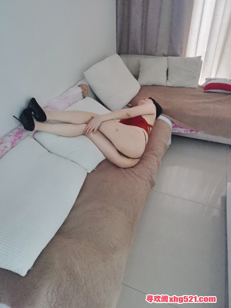 141427vffil8t00a7000ai.jpg