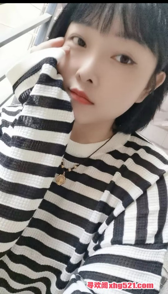 222429kxippujooelii49t.jpg