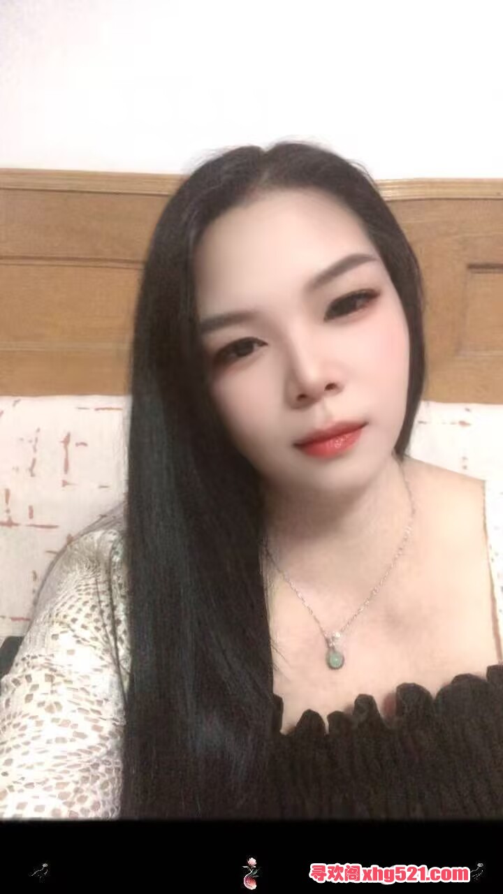 232915lm4422ywvwm1jjey.jpg