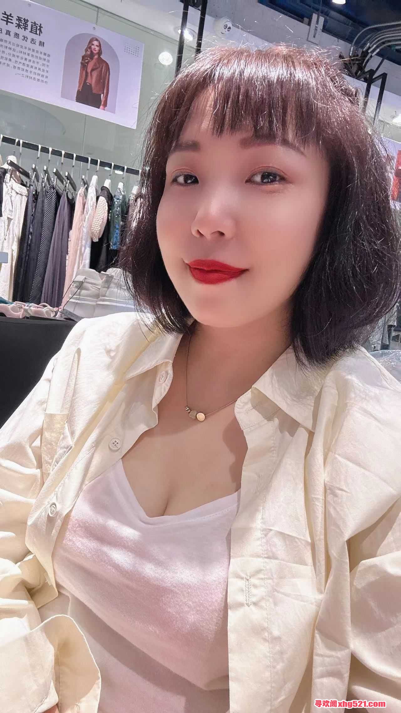 180907qbgs0cbs6f21e072.jpg