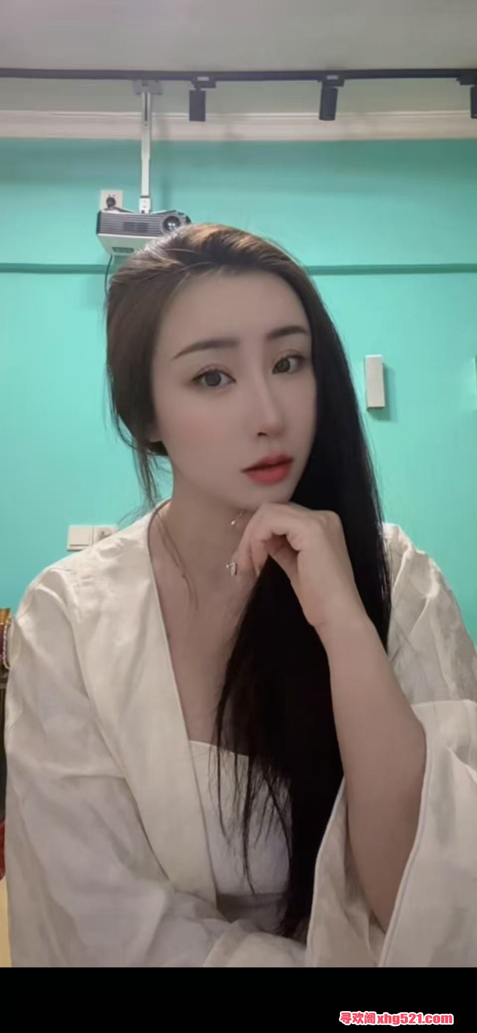 230028wqimhvoqom2ovqaq.jpg