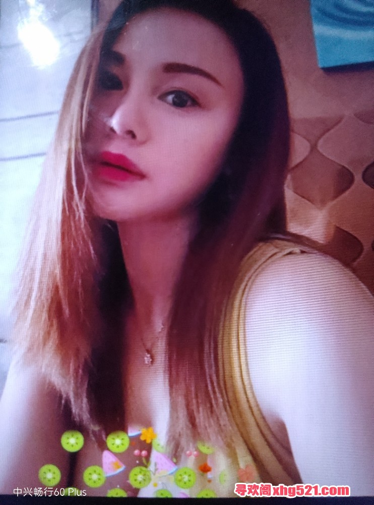 222126huq4hqjuu1wmkxw5.jpg