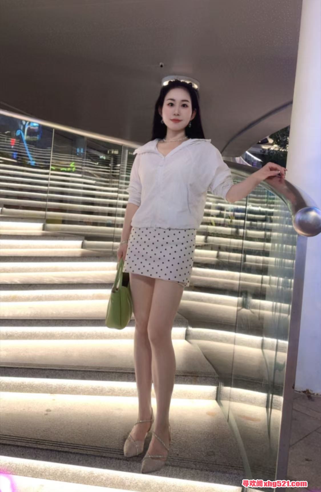 162723p20c8v99s6sizv87.jpg