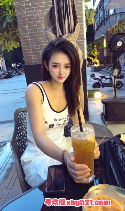 6f74bf7c-657d-4a71-a9eb-d522aafdcd8a.jpg