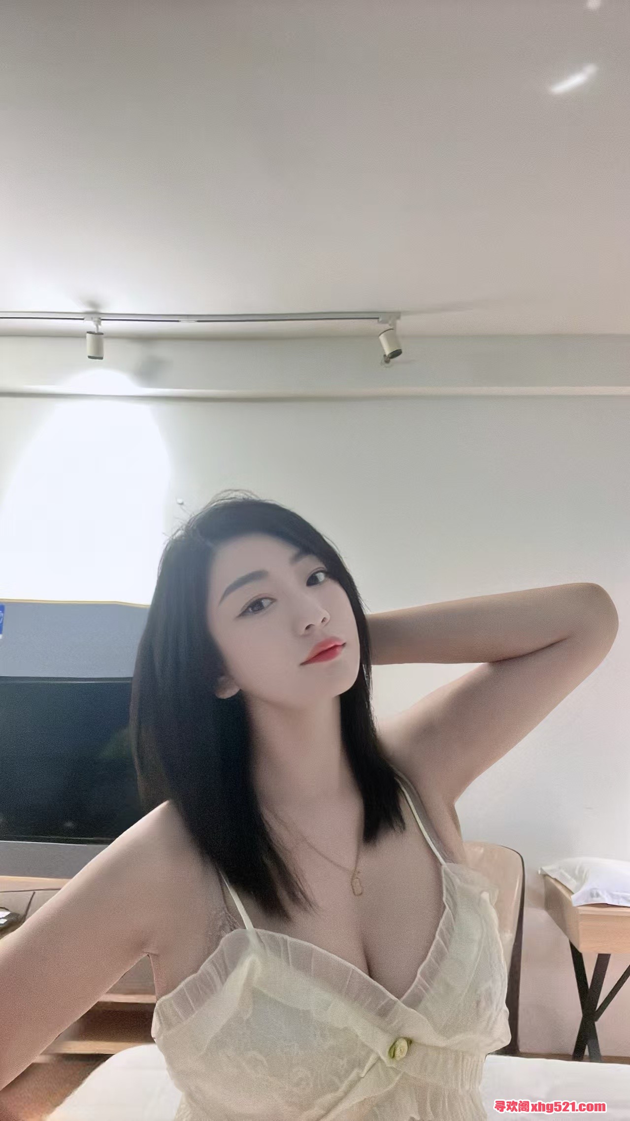 113313kj435yj8yyjjm8gj.jpg
