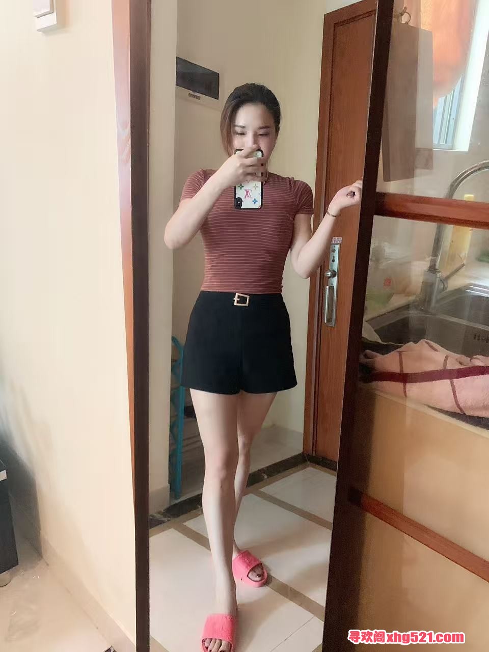 221817o6k0hgshhk8zcg24.jpg