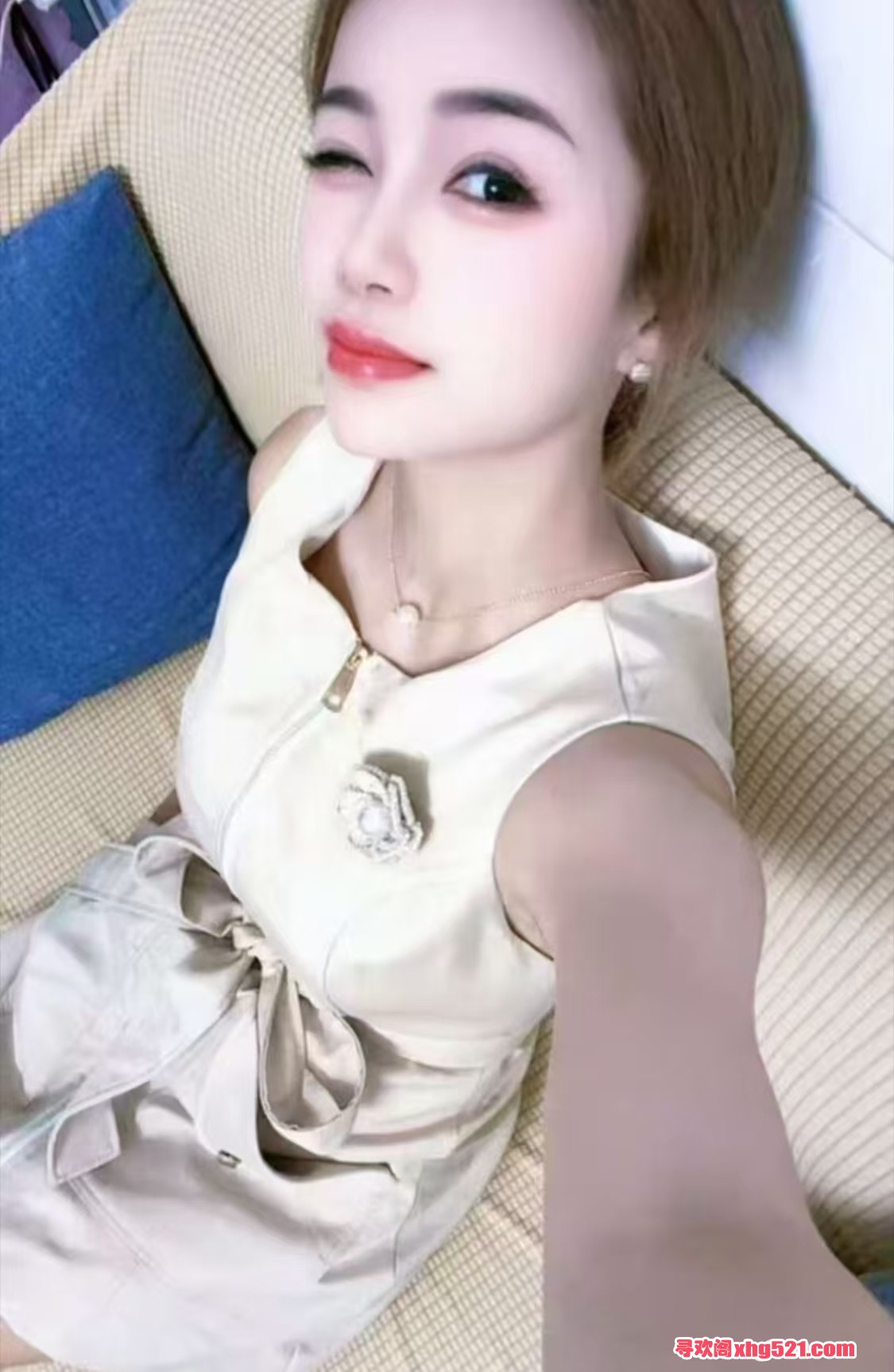 161635e3p15y1smiypssa1.jpg