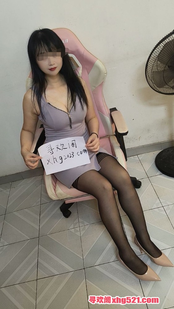 152339j8lny8dt758j80ln.jpg
