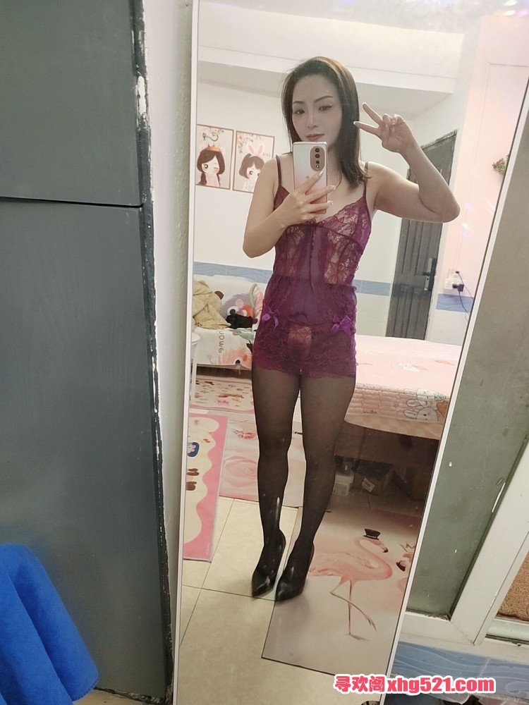 151559eh7f4518myvg7h99.jpg