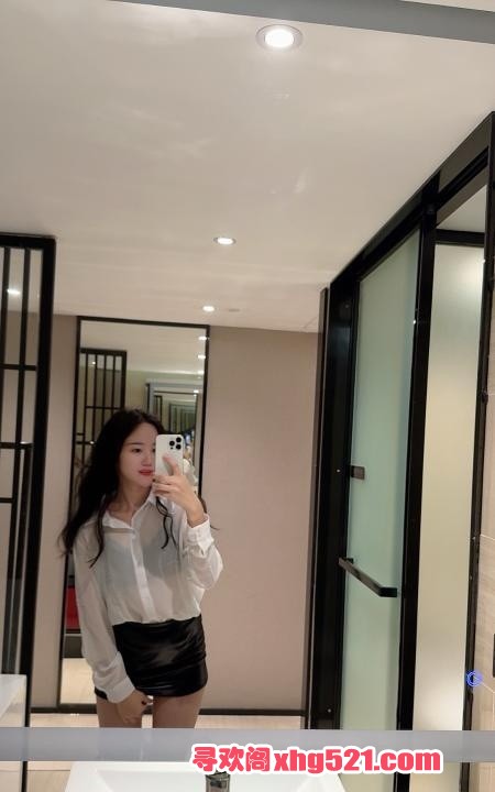 ef8cf683-c9ad-47db-a455-4160e7c3cfc3.jpeg