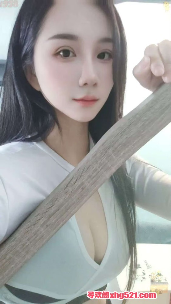 154436q3woiiozxx5i1jwn.jpg
