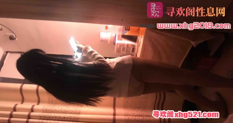 225816g75mq886871f99r6.jpg
