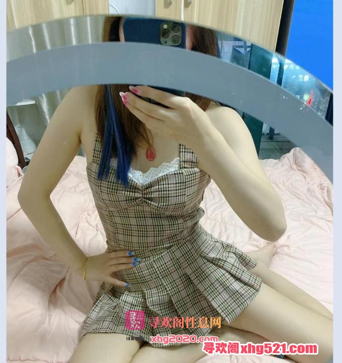 2c8f4760-1b06-4181-bec4-fbb9b11c90fe.jpg