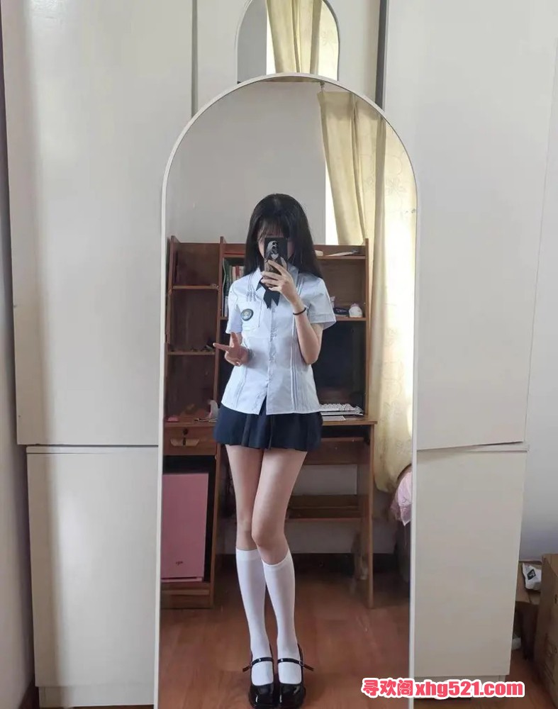 144005o1nfwzq1dz9fd954.jpg