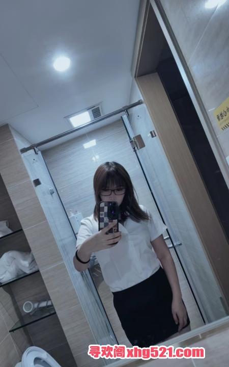 a2e61d57-b4eb-43d9-86df-a125c42cbd55.jpg