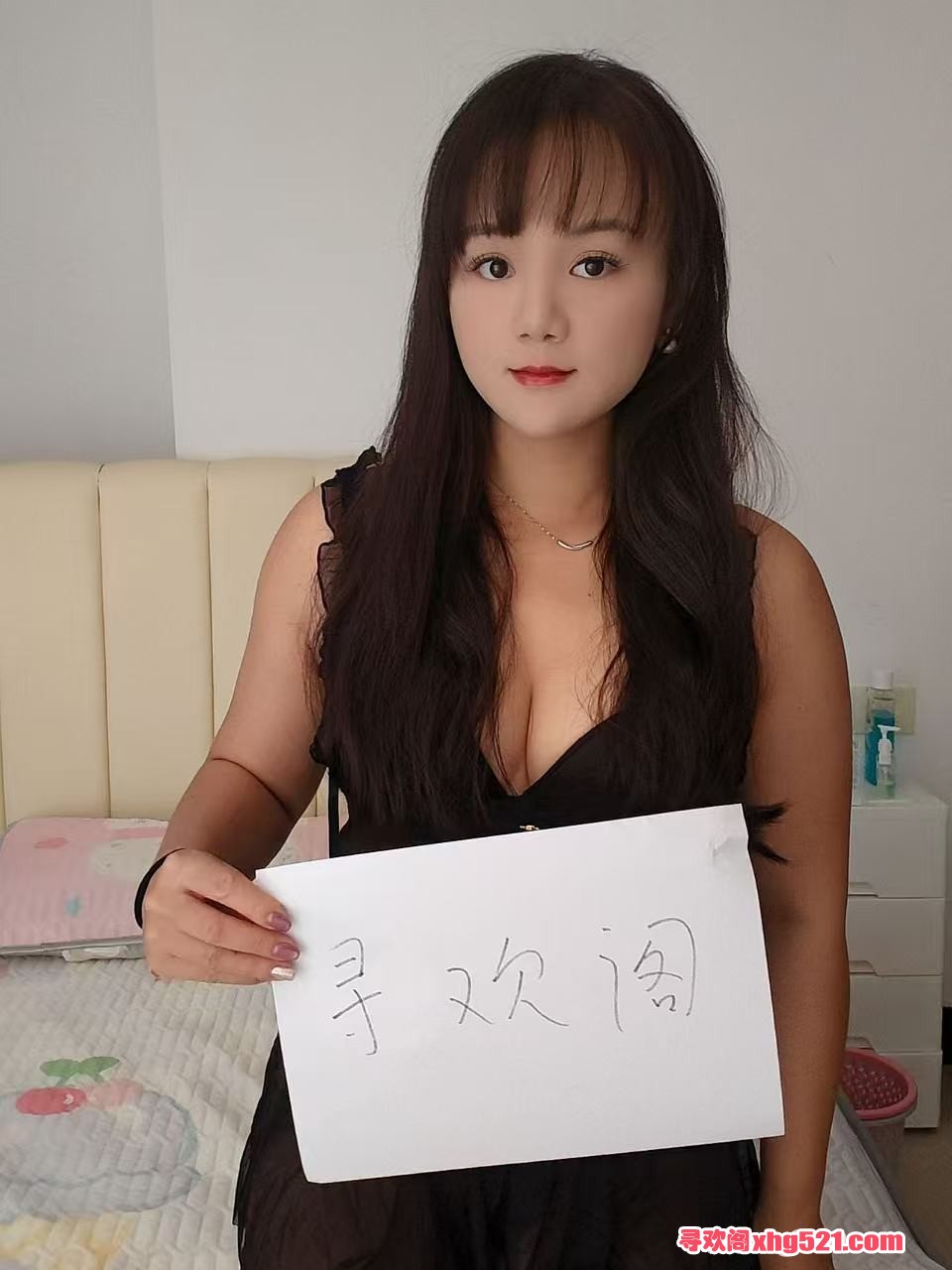 100924up8tfafaclt48tzl.jpg