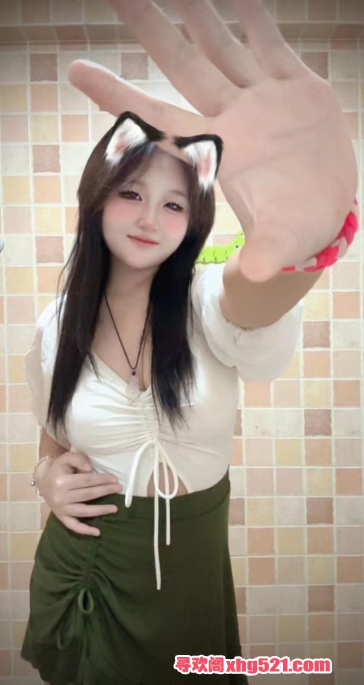 033841uu6gluu5udry66ch.jpg
