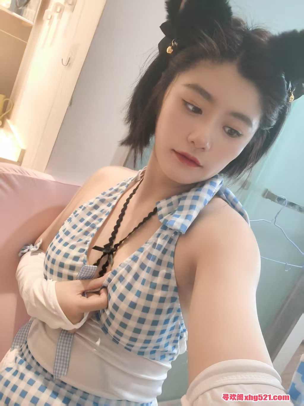 233516t9feyit3i2di04dm.jpg
