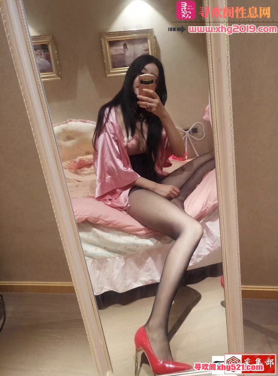 175210a0mzx0tc0tjgcccm.jpg