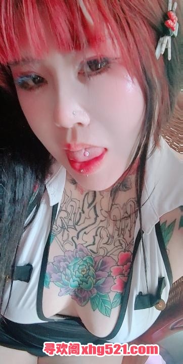 e6f4c9bf-66cb-47f1-95e3-d5fa1f56c4e0.jpg