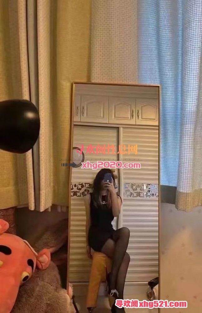153735lhzt8kn6zg89spl9.jpeg
