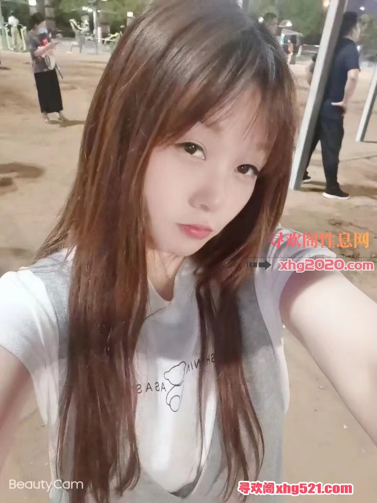 135858zh1q9ii9h0dmbiq1.jpg