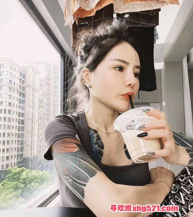 a710fbb2-ad3f-46ae-ac5e-bbaa7f7f45da.jpg