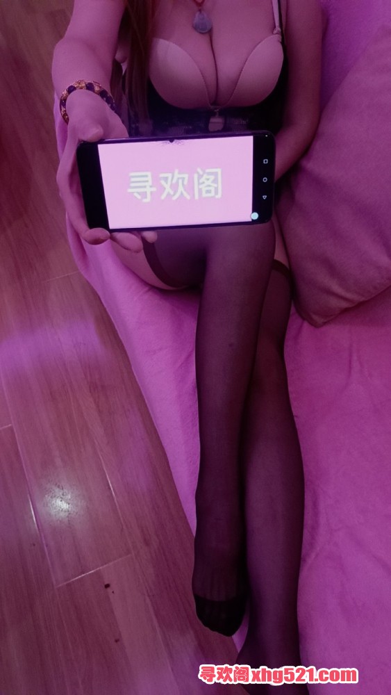 135202lni8nress3zh5r3s.jpg