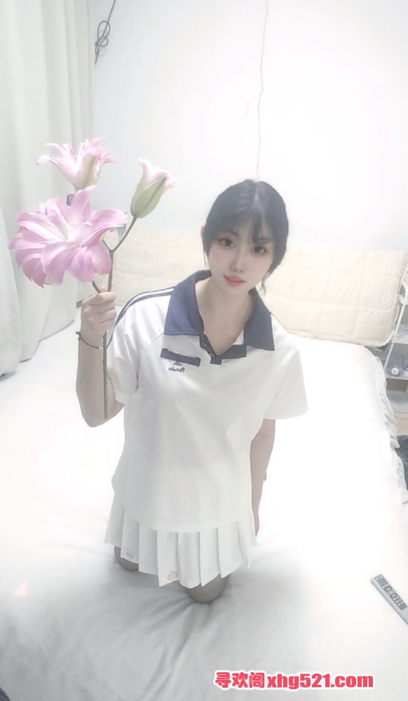 053257tkpie4eba4pm9mcc.jpg